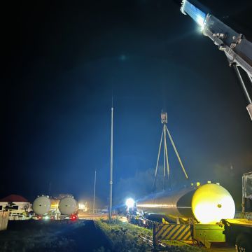 z6490365508034_775f7b72062dda8629d415214cdf21c7